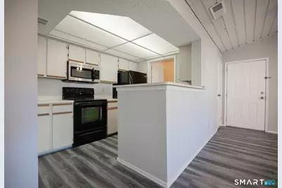 82 Crown Knoll Court #152, Groton, CT 06340 - Photo 17