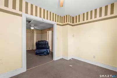 32 Greenwood Street, Naugatuck, CT 06770 - Photo 19