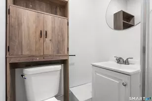 32 Greenwood St, Naugatuck, CT 06770 - Photo 13