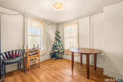 32 Greenwood Street, Naugatuck, CT 06770 - Photo 27