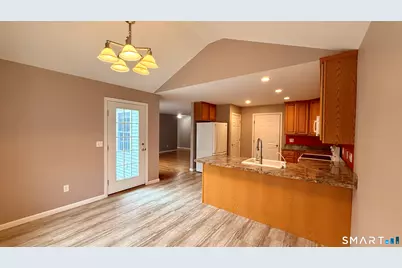 55 Ninas Way #55, Manchester, CT 06040 - Photo 7