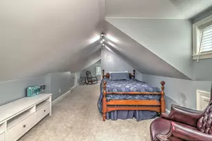 32 Wall St, Milford, CT 06460 - Photo 23