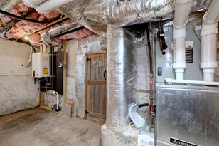 32 Wall St, Milford, CT 06460 - Photo 31