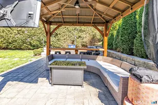 155 Blueberry Ln, Stratford, CT 06614 - Photo 7