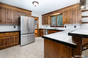 17 Valley Ridge Dr, Haddam, CT 06441 - Photo 9