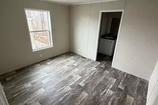 435 High St, Groton, CT 06355 - Photo 5