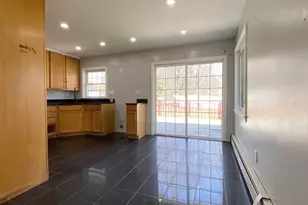 18 Reservoir Rd, Newington, CT 06111 - Photo 5