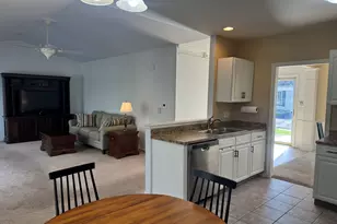 21 Beechwood Dr, Waterford, CT 06385 - Photo 5