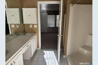 21 Beechwood Drive, Waterford, CT 06385 - Photo 13