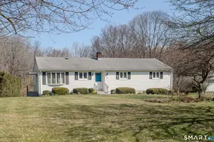 192 Breakneck Hill Rd, Middlebury, CT 06762 - Photo 1