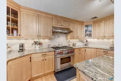 15 Cambridge Drive #15, Madison, CT 06443 - Photo 9