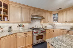 15 Cambridge Dr, Madison, CT 06443 - Photo 9