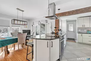 185 Cutspring Rd, Stratford, CT 06615 - Photo 19