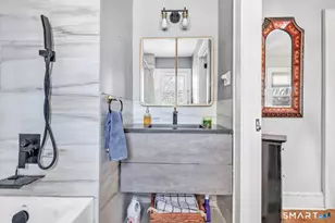 185 Cutspring Rd, Stratford, CT 06615 - Photo 33