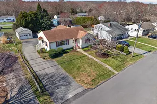 6 Cedar St, Waterford, CT 06385 - Photo 7