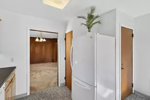 6 Cedar St, Waterford, CT 06385 - Photo 13