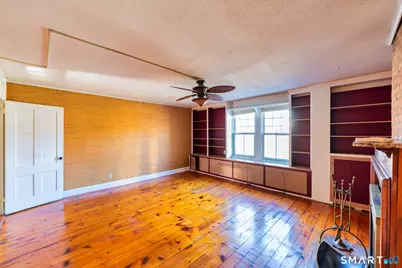 10 Columbia Street, Hartford, CT 06106 - Photo 21