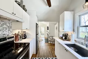 53 Maple St, Darien, CT 06820 - Photo 23