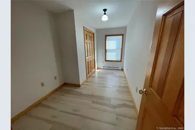 45 Whittle Street, Groton, CT 06355 - Photo 5