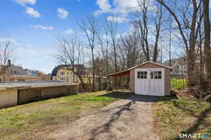 69 Tudor St, Waterbury, CT 06704 - Photo 23