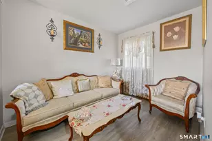 10 Linden Ct, Bloomfield, CT 06002 - Photo 25