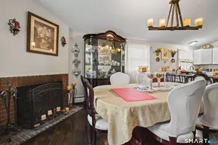 10 Linden Ct, Bloomfield, CT 06002 - Photo 9