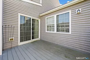 10 Linden Ct, Bloomfield, CT 06002 - Photo 37