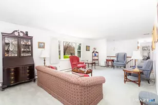 13 Elmar Dr, Danbury, CT 06811 - Photo 5