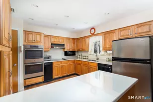 13 Elmar Dr, Danbury, CT 06811 - Photo 15