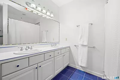 135 Kings Highway, North Haven, CT 06473 - Photo 35