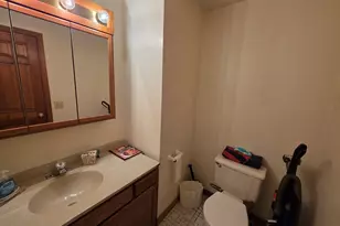 18 Colonial Village, Shelton, CT 06484 - Photo 7