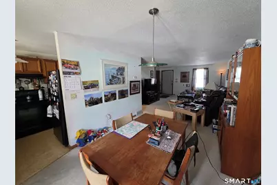 18 Colonial Village #18, Shelton, CT 06484 - Photo 5