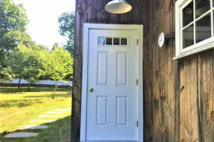 3509 Redding Rd, Fairfield, CT 06824 - Photo 9