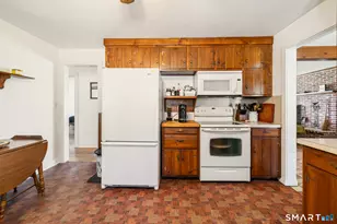 440 Roxbury Rd, Southbury, CT 06488 - Photo 13