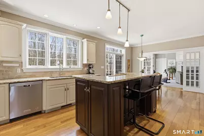 22 Misty Vale Road, Newtown, CT 06482 - Photo 3