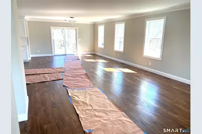 277 Alba Avenue, Bridgeport, CT 06606 - Photo 5