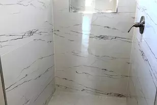 277 Alba Ave, Bridgeport, CT 06606 - Photo 23