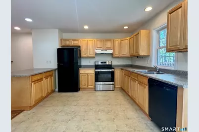 14 Old Fitch Hill Road #B, Montville, CT 06382 - Photo 11