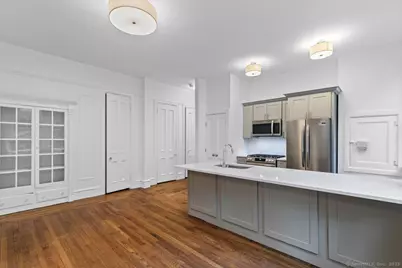 284 Orange Street #204, New Haven, CT 06510 - Photo 3