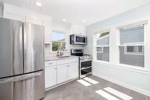 42 Old Colony Rd, Old Lyme, CT 06371 - Photo 15