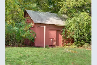 24 Larchmont Terrace, Groton, CT 06355 - Photo 33