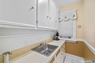 1857 State St, Hamden, CT 06517 - Photo 11