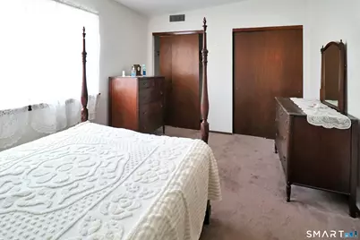 98 Webster Court #98, Newington, CT 06111 - Photo 5