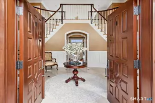 22 Nature Ln, Shelton, CT 06484 - Photo 5