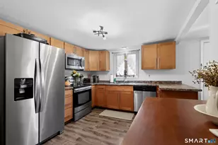 1 Crescent Beach Dr, Enfield, CT 06082 - Photo 3