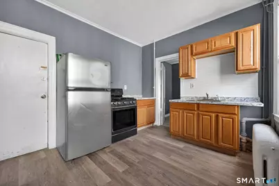 187 Whitney Street #A2, Hartford, CT 06105 - Photo 9