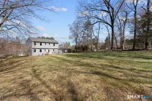 290 Tanglewood Cir, Milford, CT 06461 - Photo 25