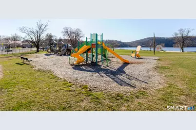 7 Ivy Lane, Danbury, CT 06811 - Photo 31