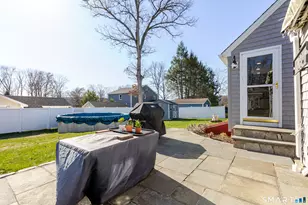 7 Ivy Ln, Danbury, CT 06811 - Photo 9