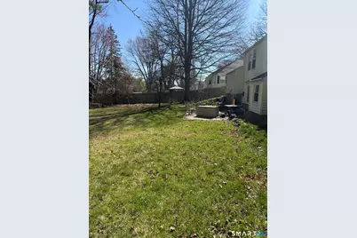 14 Prospect Street, Bloomfield, CT 06002 - Photo 5